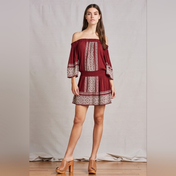 Tularosa Dresses & Skirts - Tularosa Burgundy Red Fiona Off Shoulder Embroidered Mini Dress Size Medium M